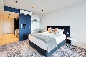 Roomie Apartment Hotel