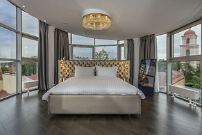 St.Palace hotel