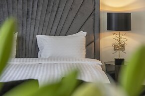 St.Palace hotel