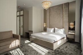 St.Palace hotel