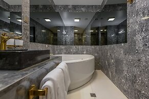 St.Palace hotel