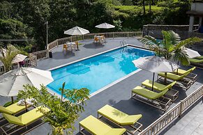 Bhotekoshi Heli Resort and Spa