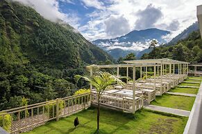 Bhotekoshi Heli Resort and Spa