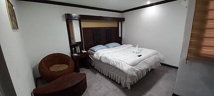 HOTEL CALIFORNIA