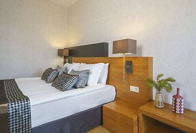Qinn Hotels
