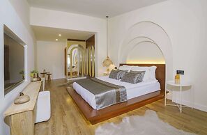 Qinn Hotels