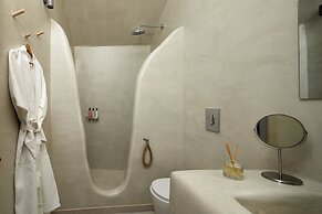 El Verano Suites