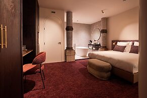 Heavens Hotel