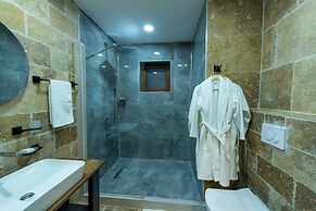 Ahiyan Hotel