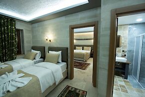 Ahiyan Hotel