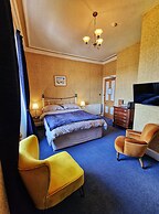 The Pines Guesthouse