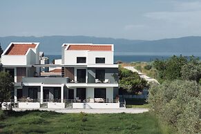 Thalassa & Thalassa Prive Residential Complexes