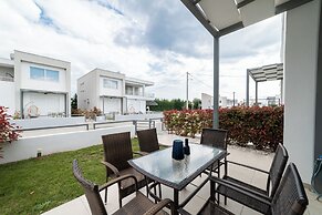 Thalassa & Thalassa Prive Residential Complexes