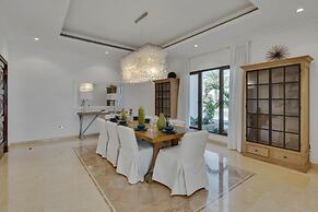 5 Villa w Private Pool Beach on Palm Jumeirah