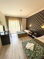 Castle Park Hotel