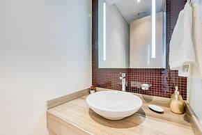 Cool Dubai Apt Next Burj Khalifa Design District