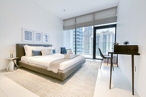 Luxury Apt W Burj Khalifa Vw Dubai Canal Access