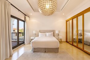 Luxury Villa w Dramatic Vw Private Beach Pool