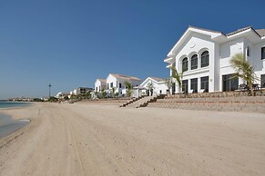 Luxury Villa w Dramatic Vw Private Beach Pool