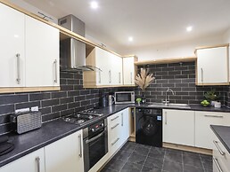 4 Pen Llanw Tides Reach