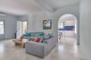 Sunset Villa in Paros