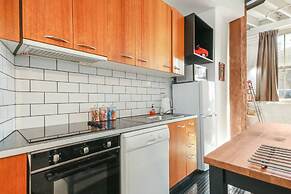 Spacious 1 Bedroom Apartment in Teneriffe, Brisbane