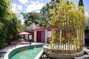 HOTEL CASA DE LAS FLORES