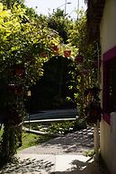 HOTEL CASA DE LAS FLORES