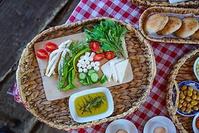 BİBER EVİ