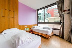 Lightness Hotel