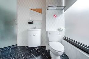 Lightness Hotel