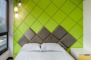 Lightness Hotel