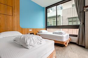Lightness Hotel