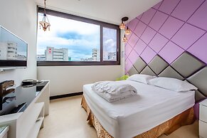 Lightness Hotel