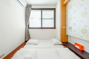 Lightness Hotel