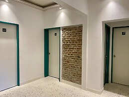 Be Bold Hostel