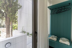 Be Bold Hostel