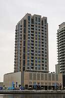 Luxury 1 Bedroom in Hamilton Residency