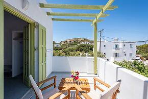 Pente Elies Milos