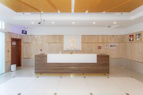 Zen studio with panorama city views