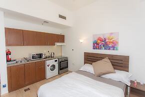 Zen studio with panorama city views