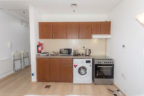 Zen studio with panorama city views