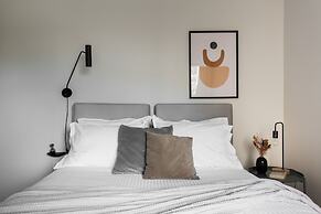 Top-Class 2BR Apartment in Marousi