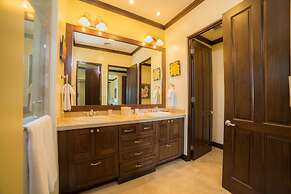 Altavista 5A 3 bdr 3 Bath Ocean View