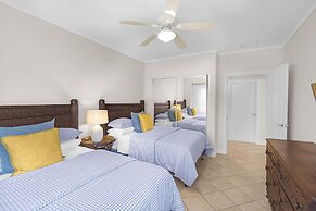 Del Mar 5F 3 Bedr 2 Bath