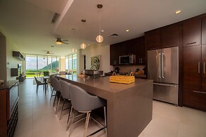 Montecielo 3E - 3 bdr 3 1 2 Bath Ocean View