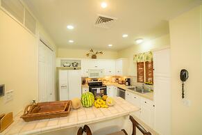 Colina 5D - 3 bdr 2 Bath Family