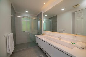 Colina 5D - 3 bdr 2 Bath Family