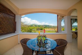 Colina 5D - 3 bdr 2 Bath Family