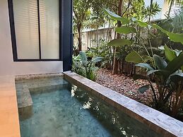 Mercure Rayong Lomtalay Villas & Resort